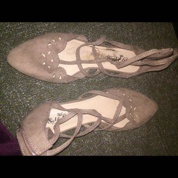 Church shoes - Picture 2 of 3